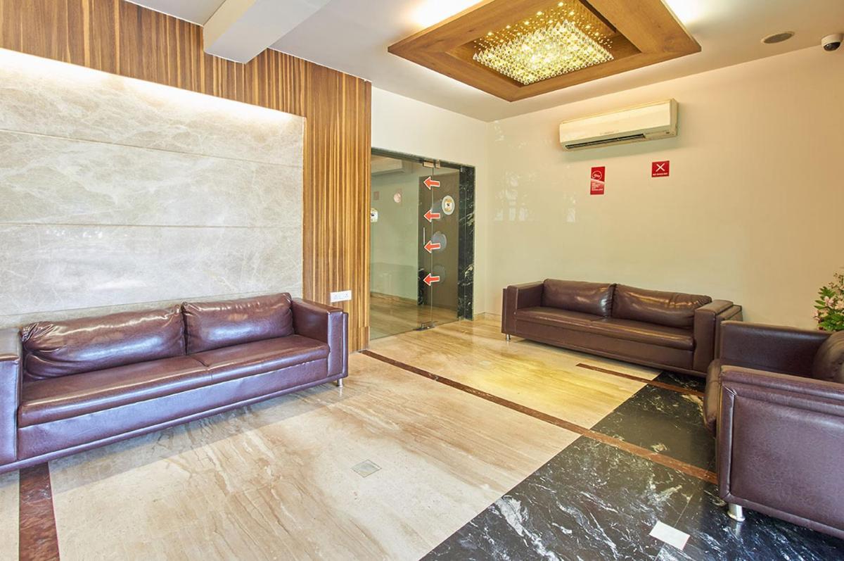 Hotel Gormoh Ахмедабад Екстериор снимка