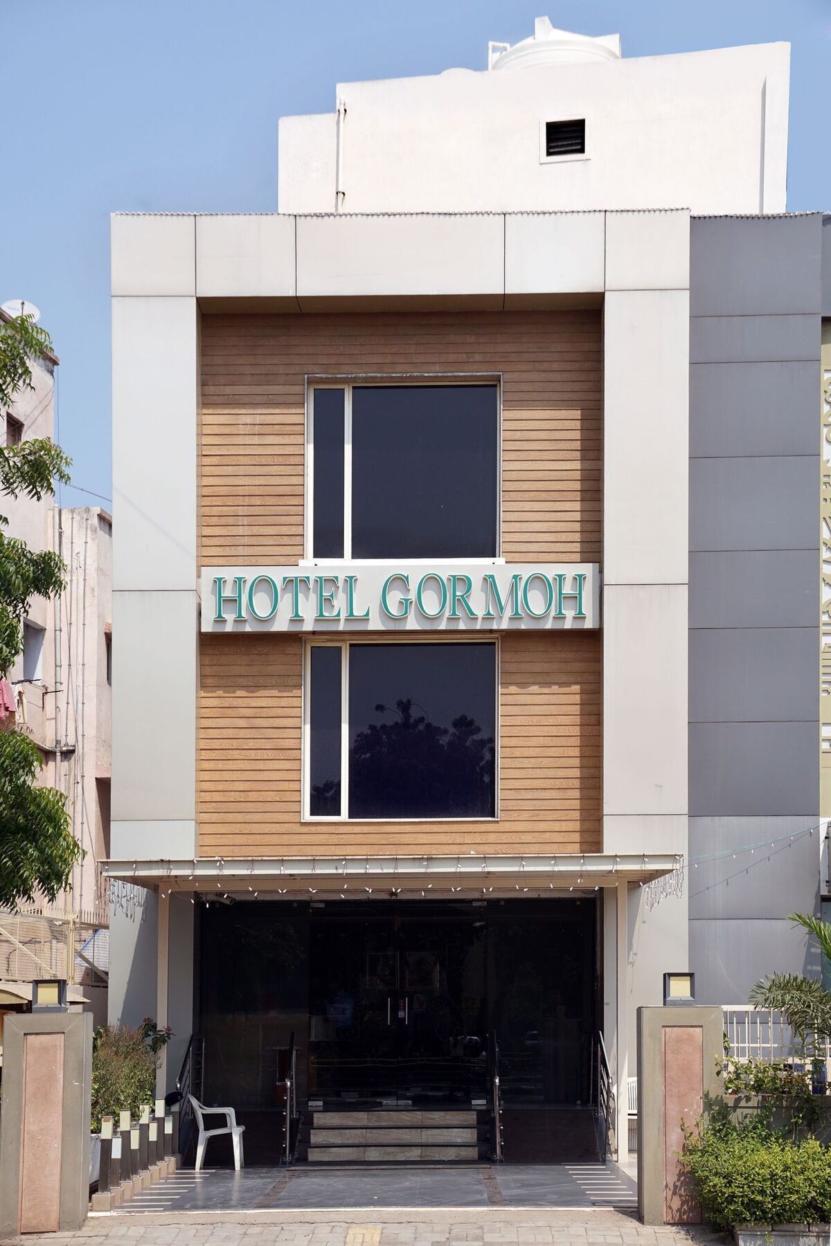 Hotel Gormoh Ахмедабад Екстериор снимка